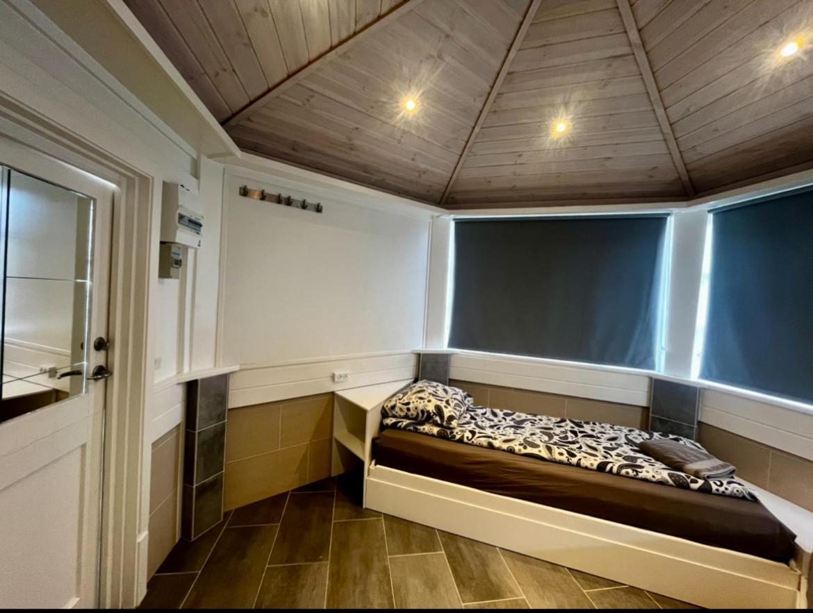 Barneys Rooms Hundige Exterior photo